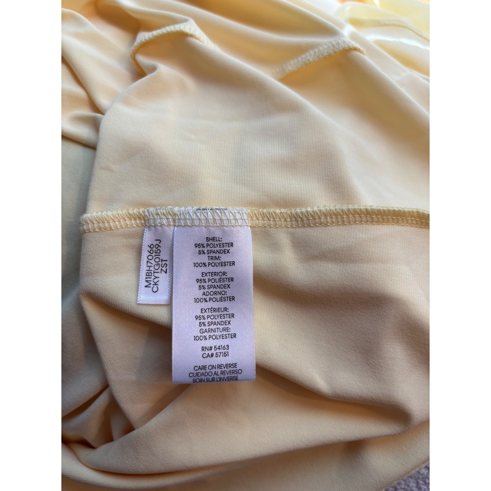 Calvin Klein Yellow Flutter Sleeve Blouse – Size Medium – Elegant & Versatile - Picture 3 of 8